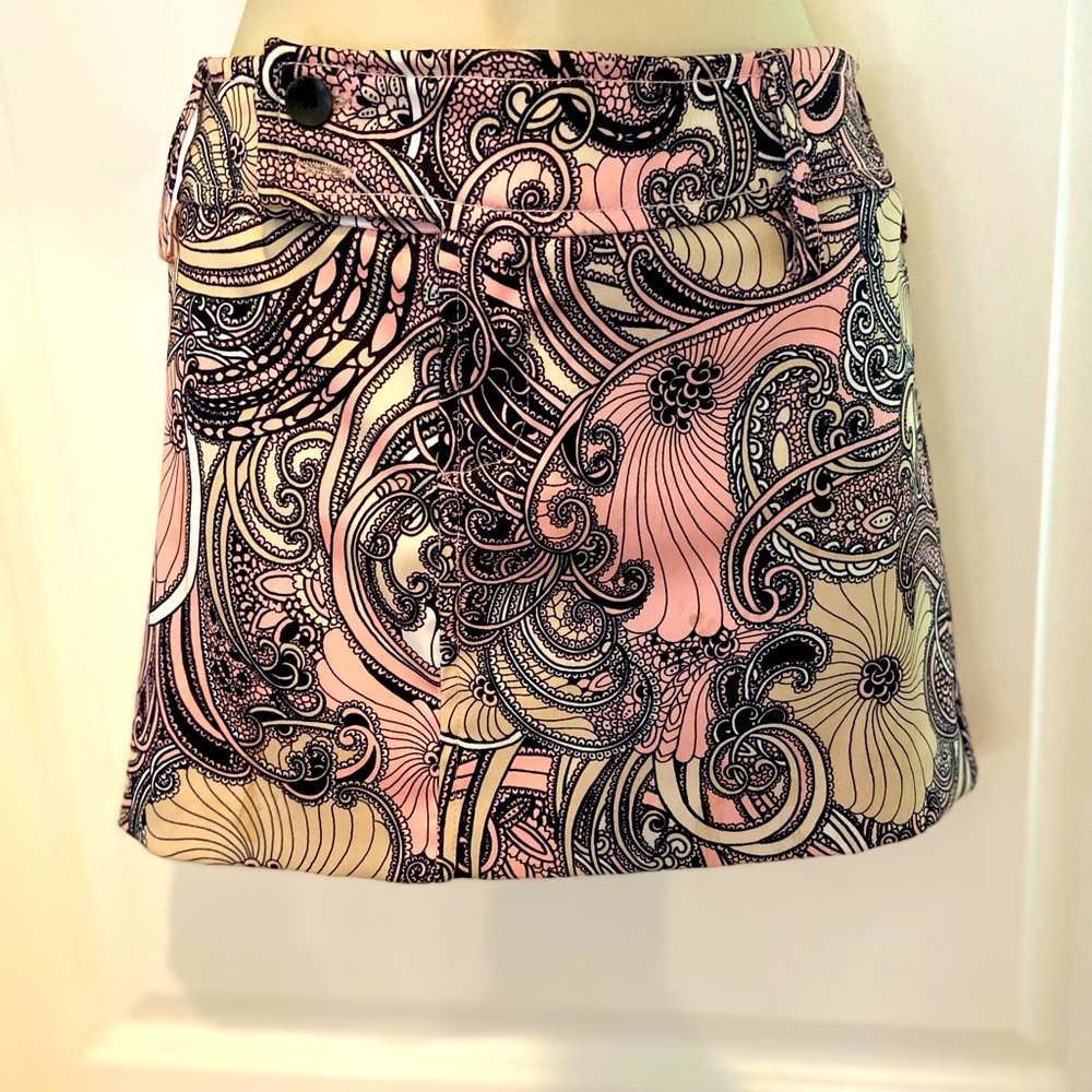 Retro mini skirt